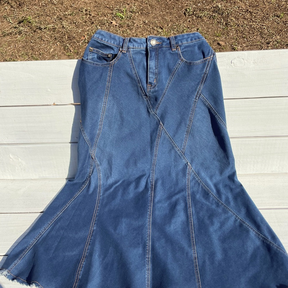 V Cristina denim maxi skirt (Size 4)